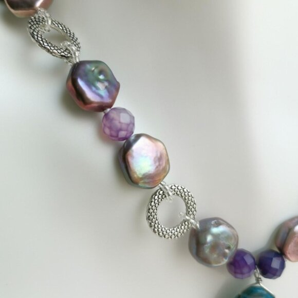 Handmade Peacock coin pearl and quartz necklace - Picture 8 of 8